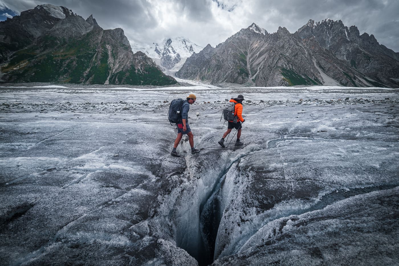 10 Best Hikes in the World with Breathtaking Hiking Trails - Himalayan  Glacier